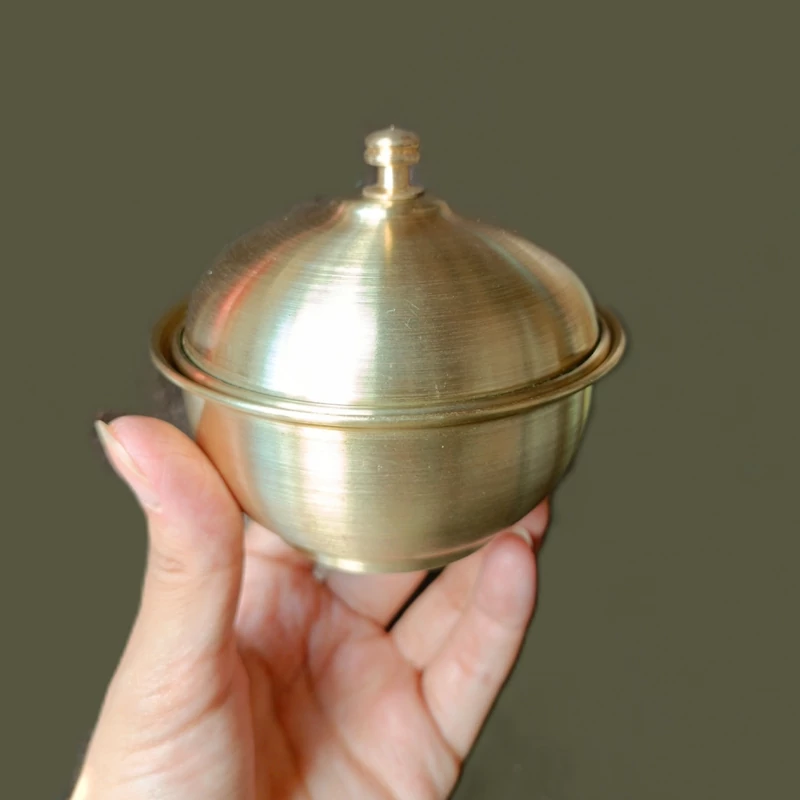 قندان برنجی گیلدا