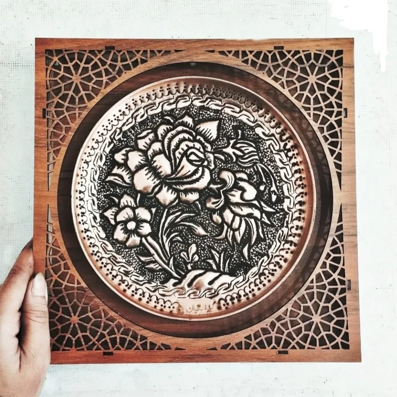 دیوارکوب قلمزنی گل