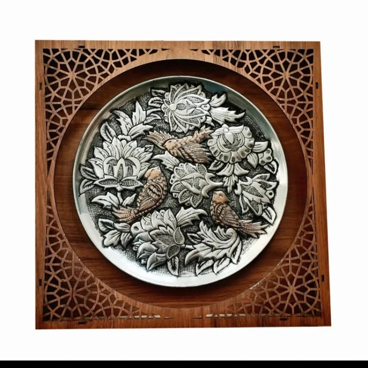 دیوارکوب قلمزنی مسی گل و مرغ