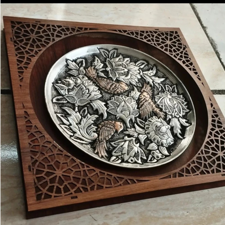 دیوارکوب قلمزنی مسی گل و مرغ